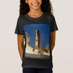 T-Shirt La Terre tremble tandis que Saturn V embrase le ci