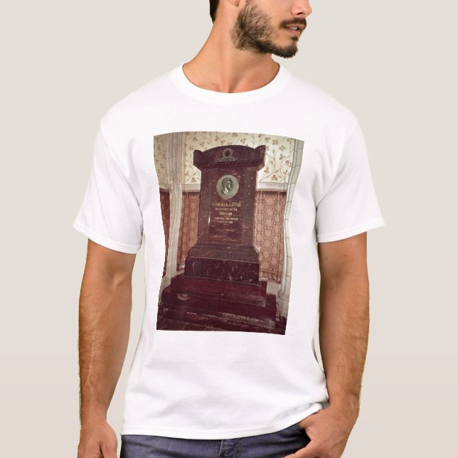 T-shirt La tombe de Karl Linnaeus (Devant)