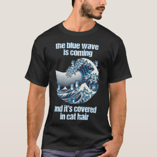 T-shirt La Vague Bleue Vient Couverte De Cheveux De Chat D