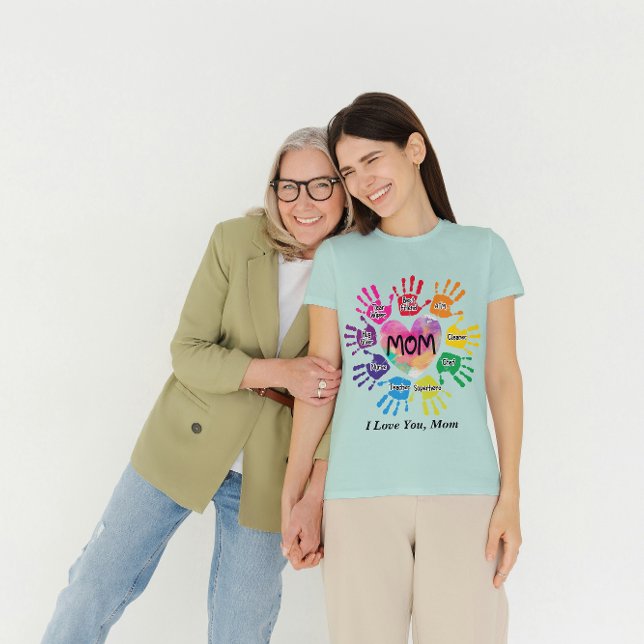 T-shirt La vie de maman personnalisée avec le coeur (Créateur téléchargé)