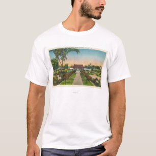 T-shirt La vue extérieure de Hoopes fait du jardinage
