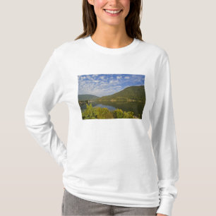 T-shirt Lac Kootenay à Nelson en Colombie-Britannique