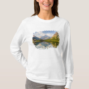 T-shirt Lac Swiftcurrent avec l'hôtel Many Glacier et