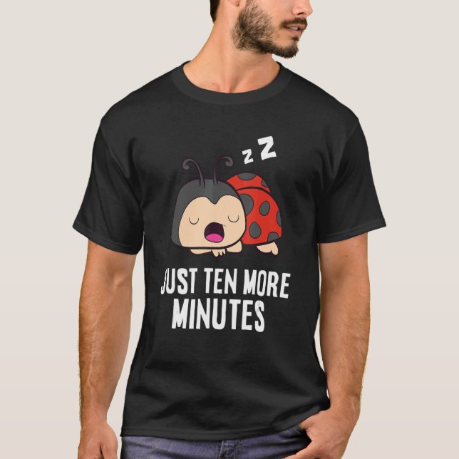 T-shirt Ladybug Dix Minutes De Plus Snooze Alarme Clock L (Devant)