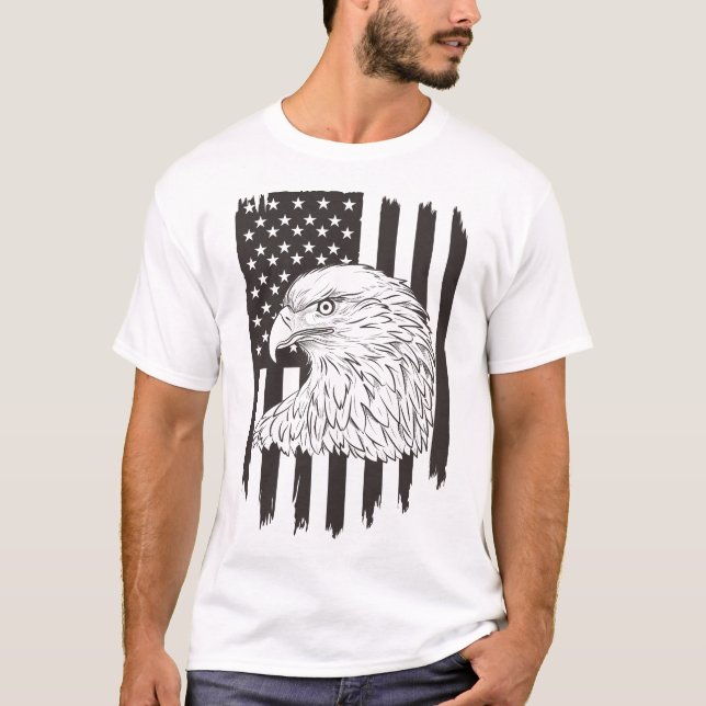 T-shirt L'Aigle S'Élevant Avec Le Drapeau Américain (Devant)