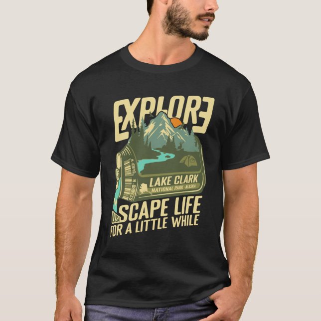T-shirt Lake National Park Alaska Live Love Camp Retro In  (Devant)