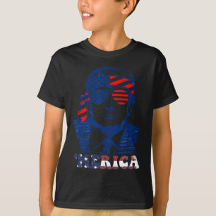 T-shirt L'Amérique 4 juillet le drapeau américain de Trump