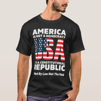 T-shirt L'Amérique Est Une République Constitutionnelle Di