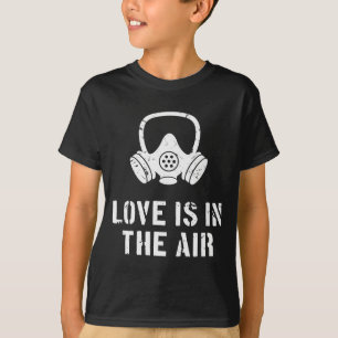 T-shirt L'amour est dans l'air Funny Anti-valentines Day 