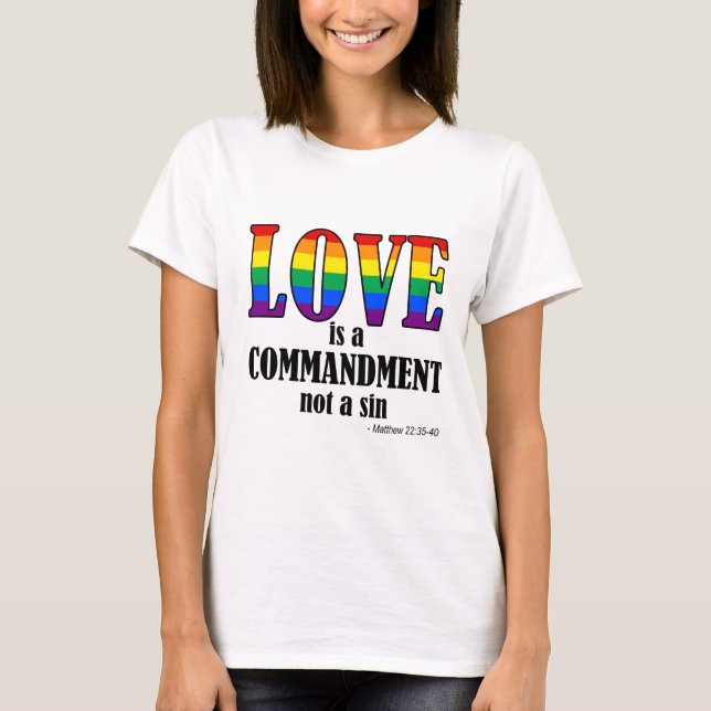 T-shirt L'amour est une pièce en t de base de commandement (Devant)