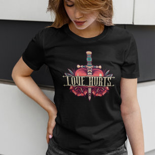 T-shirt L'amour fait mal au coeur et au poignet