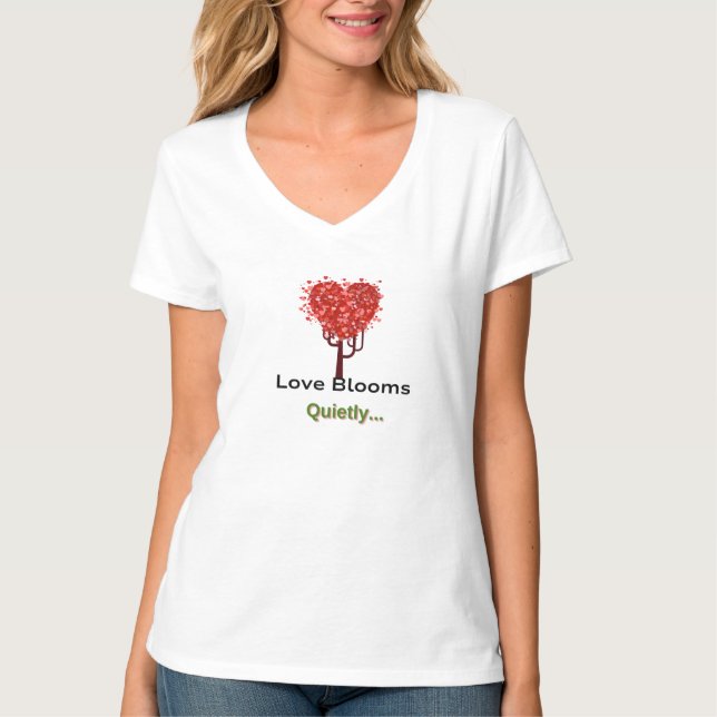 T-shirt L'amour fleurit tranquillement - Arbre de coeur de (Devant)