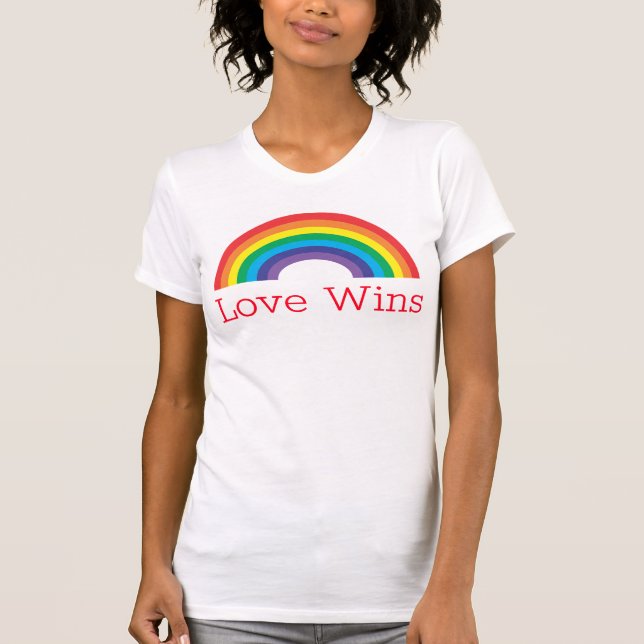 T-shirt L'amour gagne Rainbow (Devant)