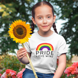 T-Shirt L'amour gagne Rainbow Colors LGBTQ Gay pride