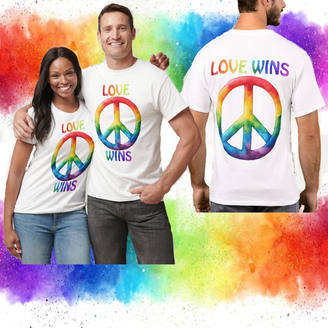 T-shirt L'amour gagne Rainbow Peace Sign (Part of our Pride collection! Love Wins t-shirts with rainbow peace signs on teh front and back!)