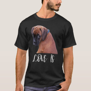 T-shirt L'amour mignon est un grand propriétaire de chien