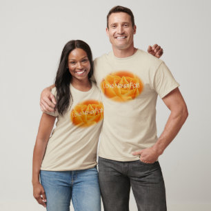 T-shirt L'amour ne manque jamais Daisy 1 Corinthiens 13