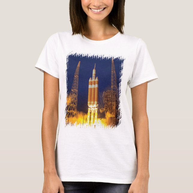 T-shirt Lancement de Rocket de vaisseau spatial de la NASA (Devant)
