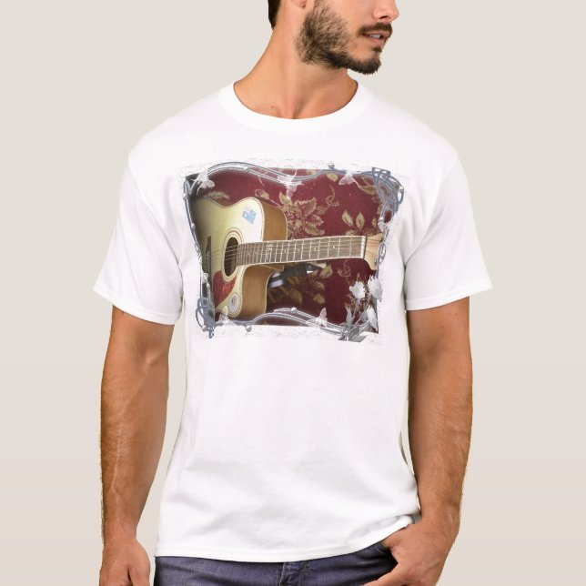 T-shirt L'ancien est l'or Hakuna Matata. (Devant)