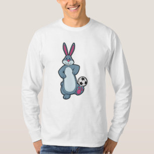 T-shirt Lapin comme joueur de football avec balle de footb
