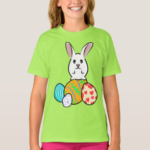 T-shirt Lapin de Pâques sur les oeufs de Pâques