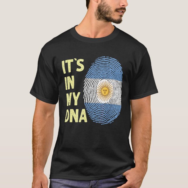 T-shirt L'Argentine Dans Mon Adn Argentine Drapeau Équipe  (Devant)