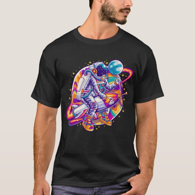 T-shirt L'astronaute et la planète Imaginaire (Devant)