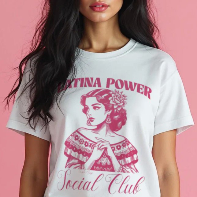 T-shirt Latina Power Social Club avec Latina Bonita (Latina Power Social Club Empowered Latina Bonita T-Shirt.)