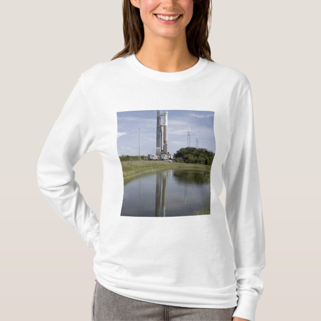 T-shirt L'Atlas V/Centaur arrive sur la commande de lancem (Devant)