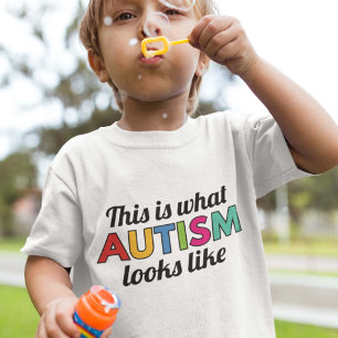 T-shirt L'autisme regarde le goût