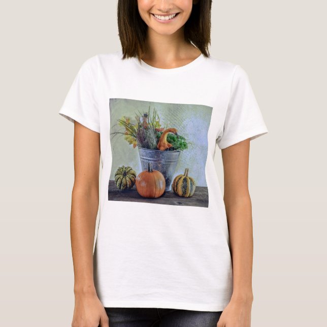 T-shirt L'automne encore la vie avec citrouilles, fleurs (Devant)