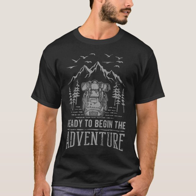 T-shirt L'Aventure Est Sur Le Point De Commencer Le Sac À  (Devant)