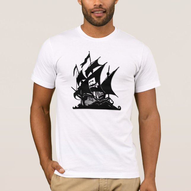 T-shirt Le bateau de logo de baie de pirate (Devant)