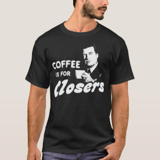 T-shirt Le café est pour les vêtements