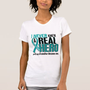 T-shirt Le Cancer ovarien N'A JAMAIS CONNU une grand-maman