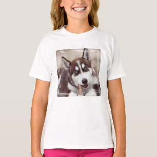 T-shirt Le chiot sibérien Husky à la plage