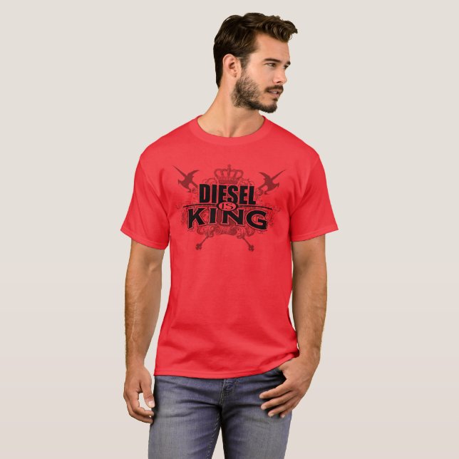 T-shirt Le diesel est chemise de rouge de roi (Devant entier)