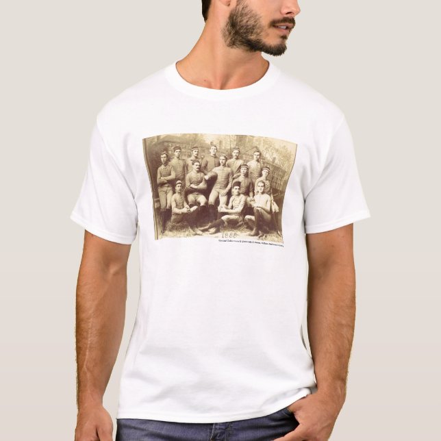 T-shirt Le football 1888 d'UMass (Devant)