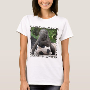 T-shirt Le football d'éléphant