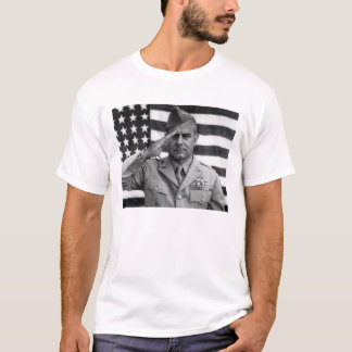 T-shirt Le Général James Doolittle Saluting -- 2ÈME GUERRE