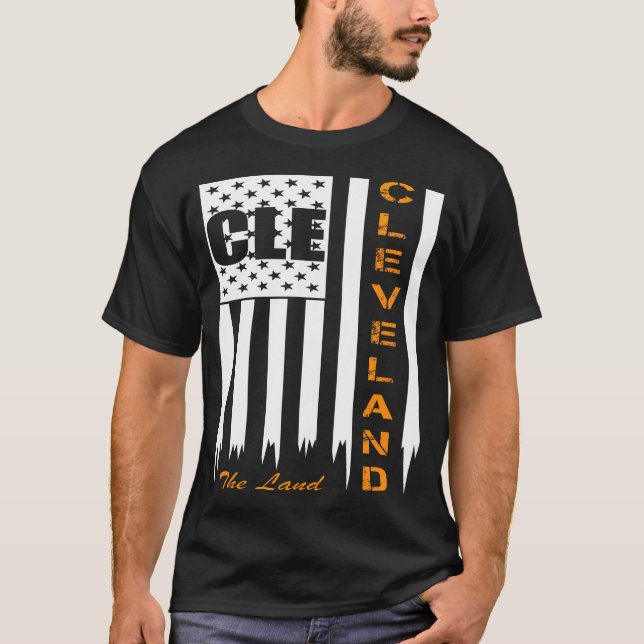 T-shirt Le Land Cleveland avec le drapeau américain CLE (Devant)