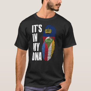 T-shirt Le Liechtenstein Et La Comores Mélangent Le Drapea