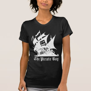 T-shirt le logo de bateau de pirate de baie de pirate