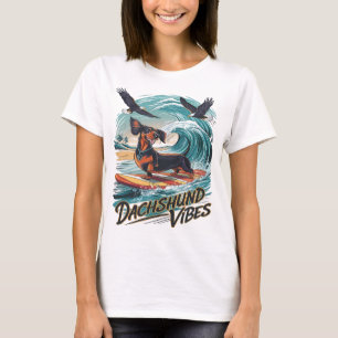 T-shirt Le majestueux Dachshund Dog Catching a Wave Surfin