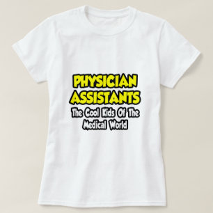 T-shirt Le médecin aide...Cool Enfants du monde de la méde