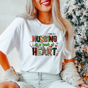 T-shirt Le nursing est un travail du cœur des femmes