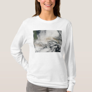 T-shirt Le pic de Sarychev traversant la mer d'Okhotsk