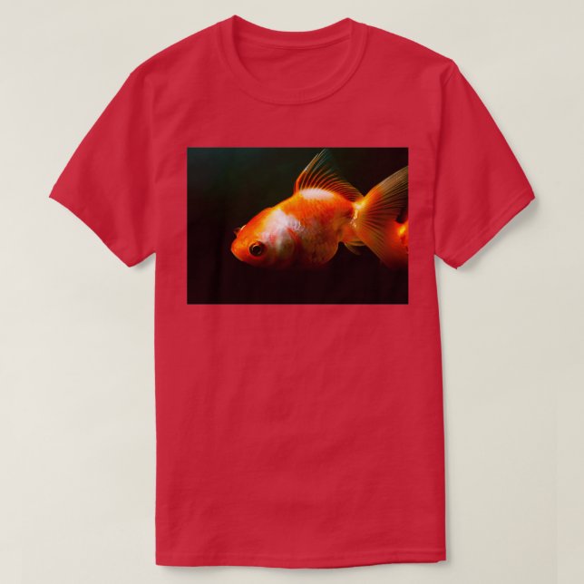 T-shirt Le poisson d'or solitaire dans l'aquarium en verre (Design devant)