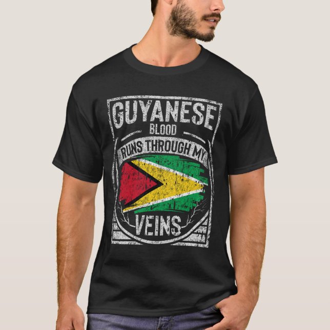T-shirt Le Sang Guyanais Traverse Mes Veines (Devant)