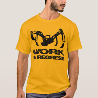T-shirt Le travail régressent dedans